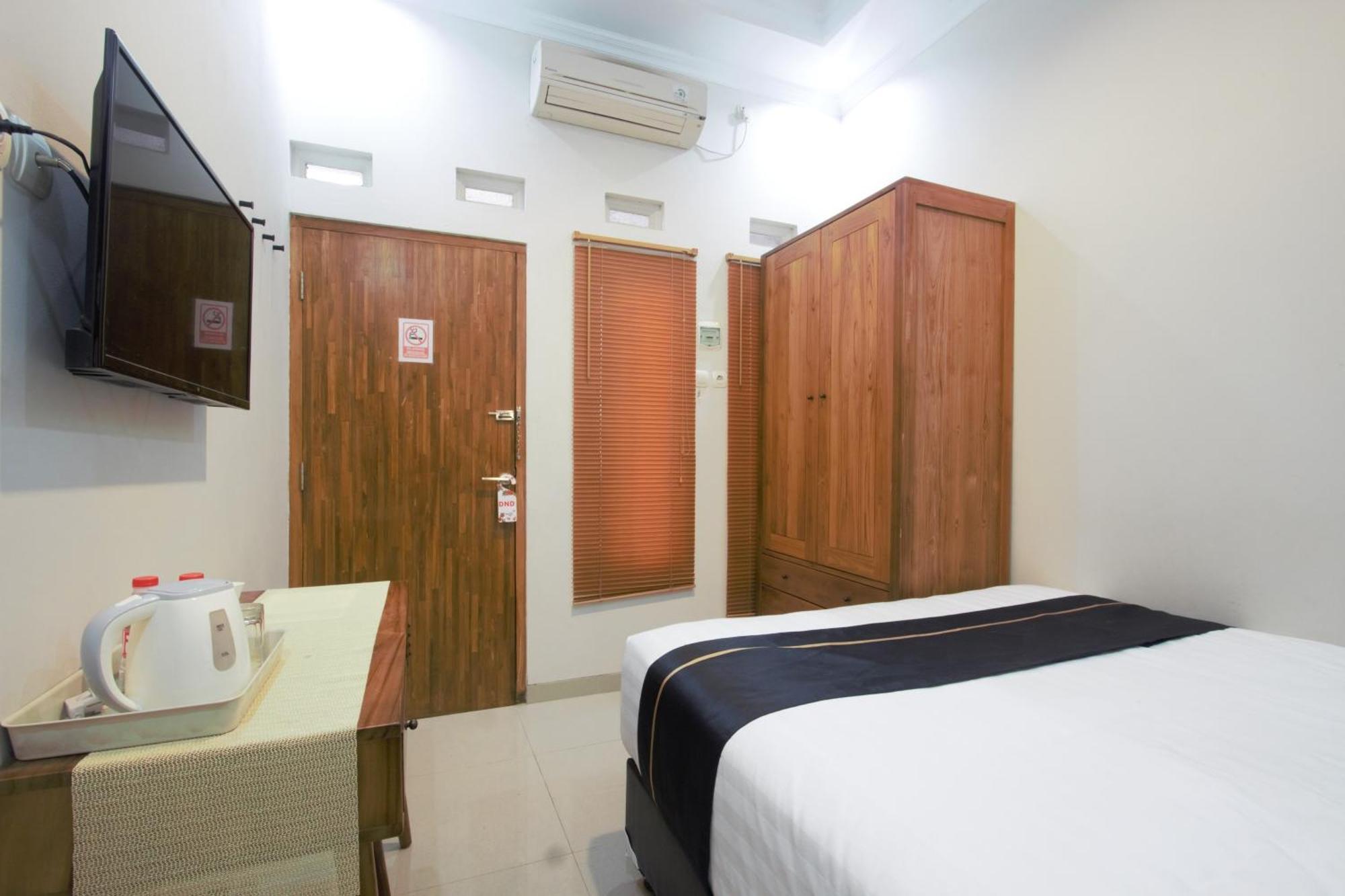 Cendhani Raras Residence Pakualaman Esterno foto
