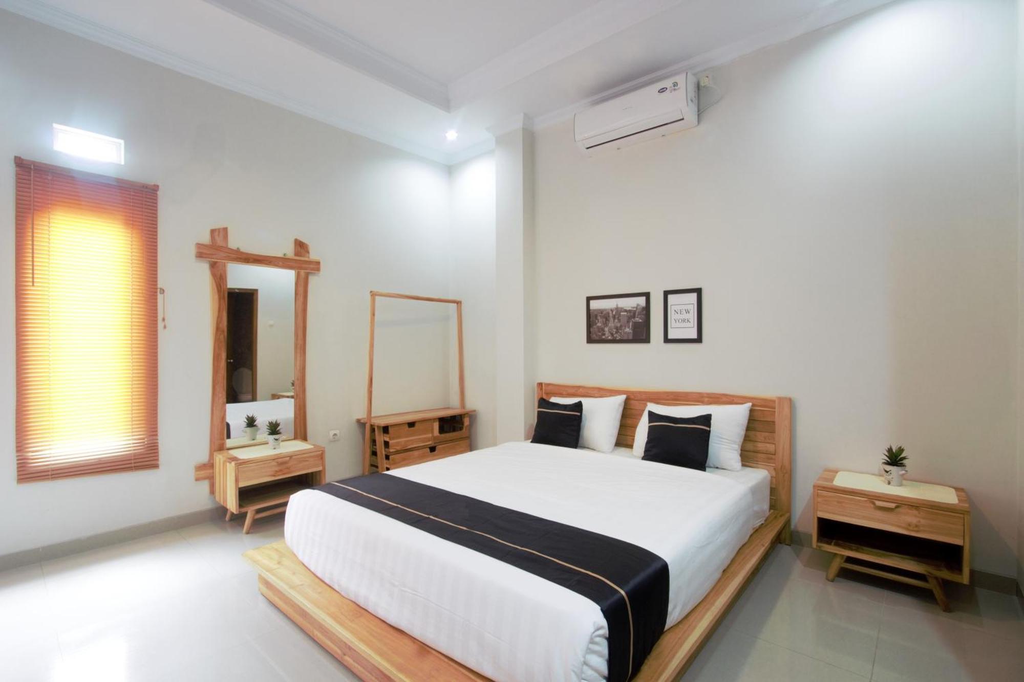 Cendhani Raras Residence Pakualaman Esterno foto