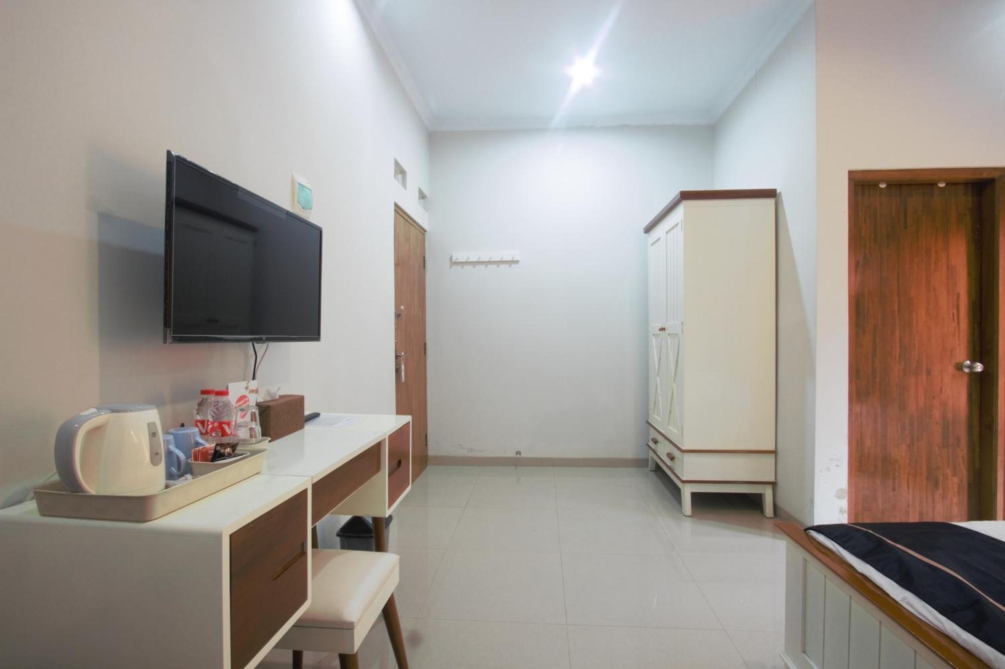 Cendhani Raras Residence Pakualaman Esterno foto